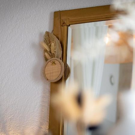 אנז'ה Love Room Boheme Les Petits Plaisirs מראה חיצוני תמונה