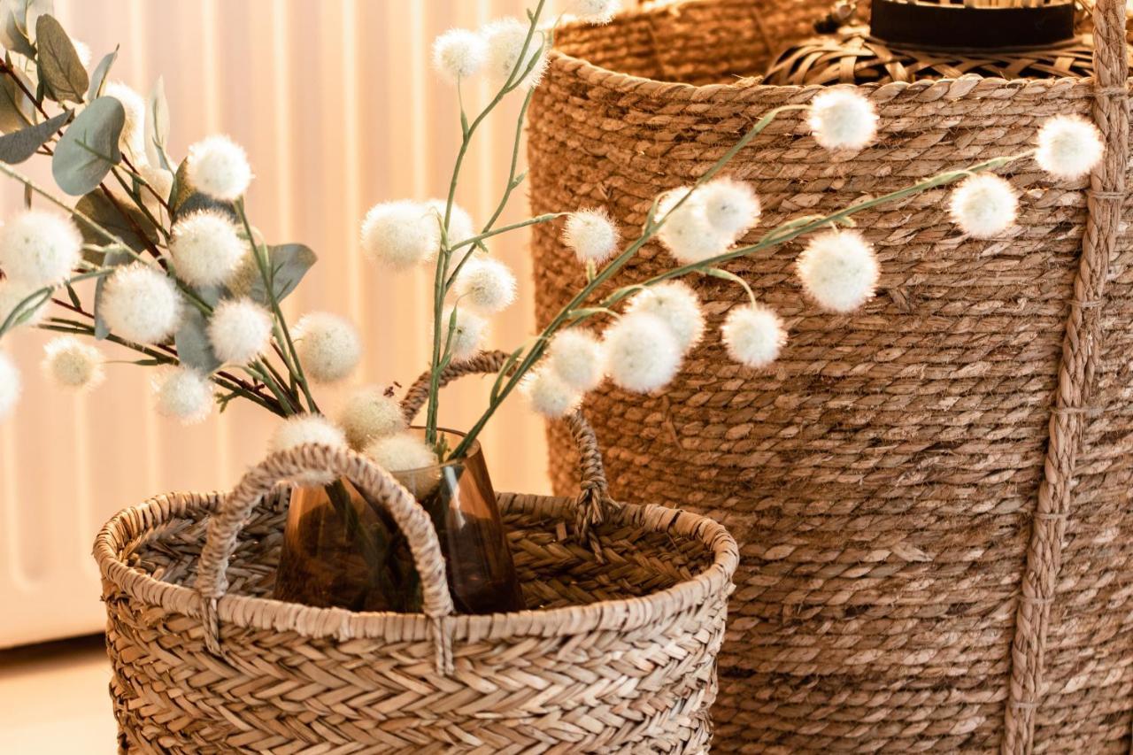 אנז'ה Love Room Boheme Les Petits Plaisirs מראה חיצוני תמונה