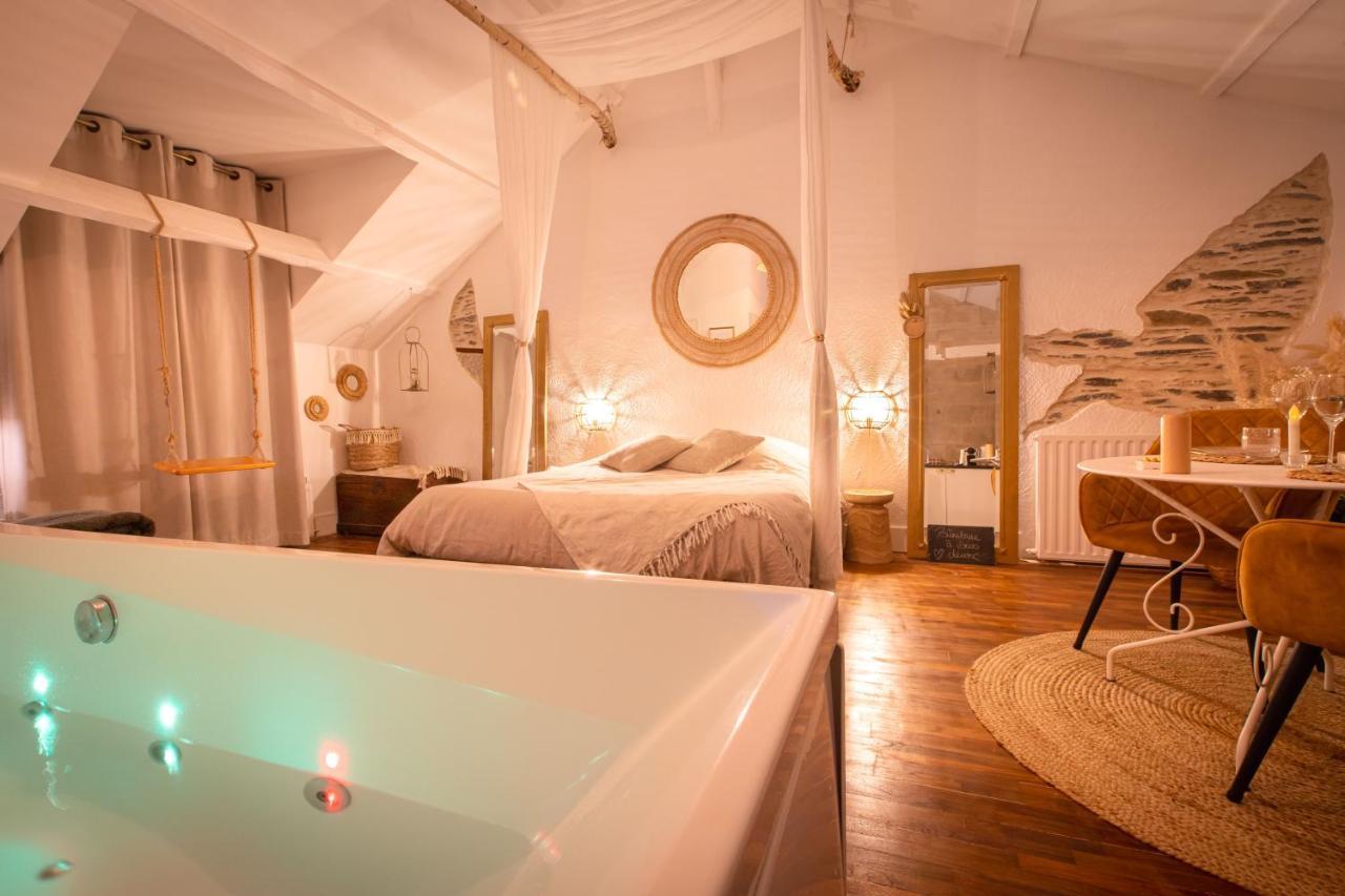 אנז'ה Love Room Boheme Les Petits Plaisirs מראה חיצוני תמונה